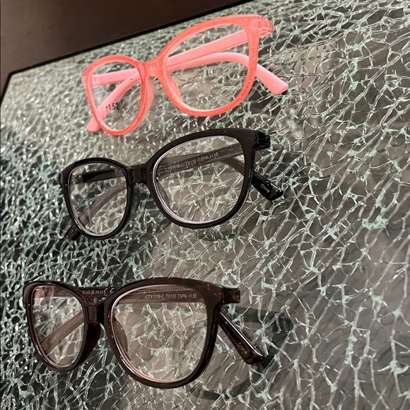 Stylish Eyeglasses Set - Pink and Black - Picture 4 of 4